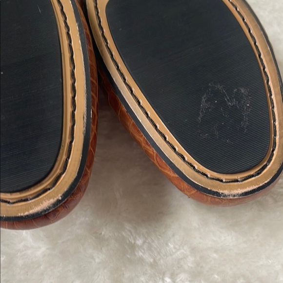 Carlos by Carlos Santana Brown Croc-Embossed Slip-On Loafers